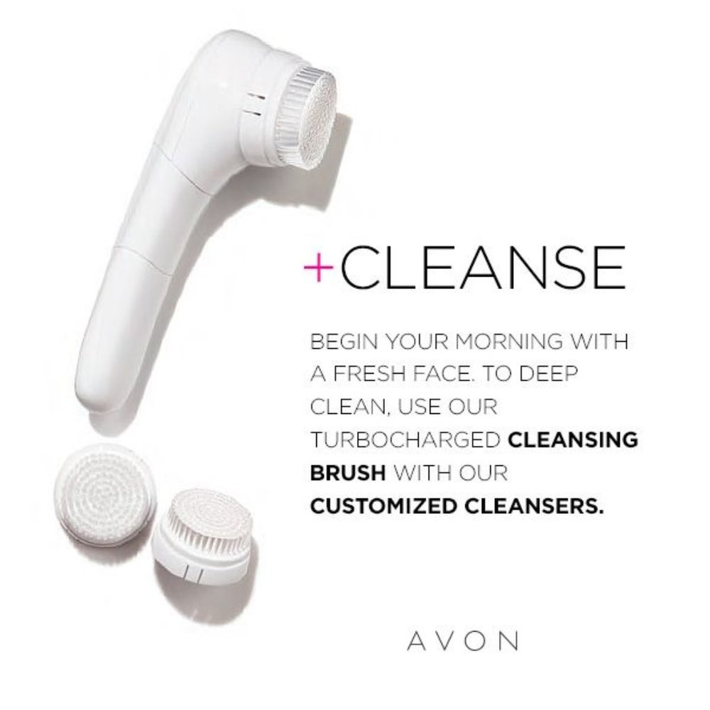 Avon Facial Cleansing Brush and a pack of 2 refill brushes (NEW, NEVER OPENED)